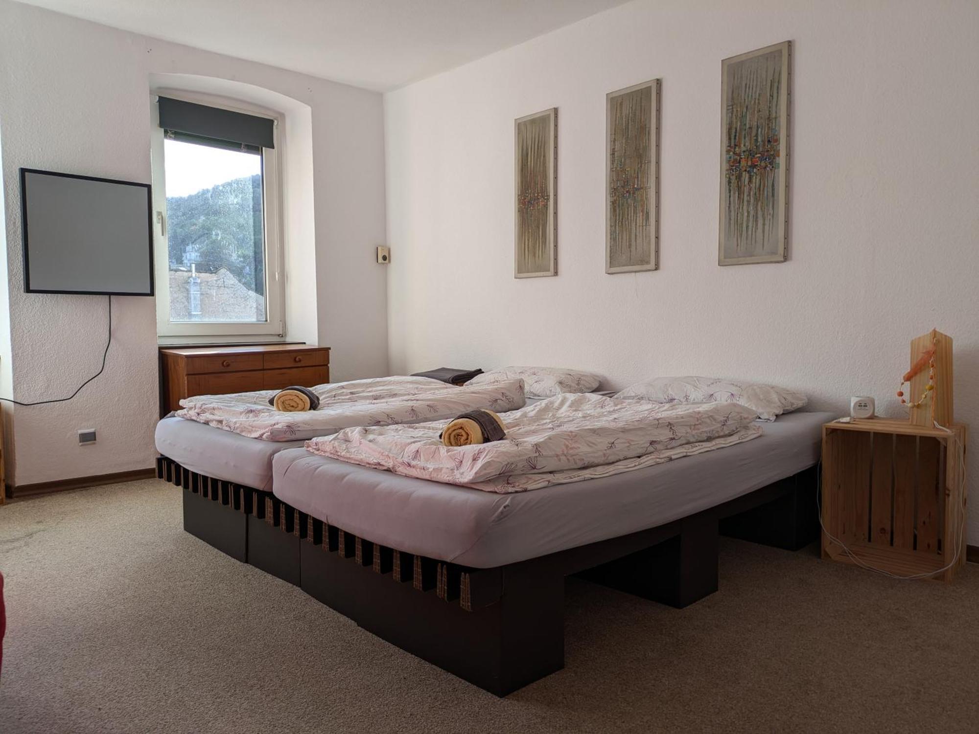 Monkey Factory - Mini Home-Stay Hostel Traben-Trarbach Pokoj fotografie